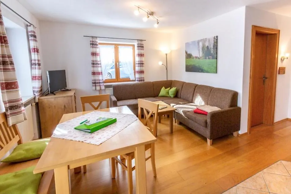 Schusterhof Urlaub Auf Dem Bauernhof Villa Bernau am Chiemsee Farm stay